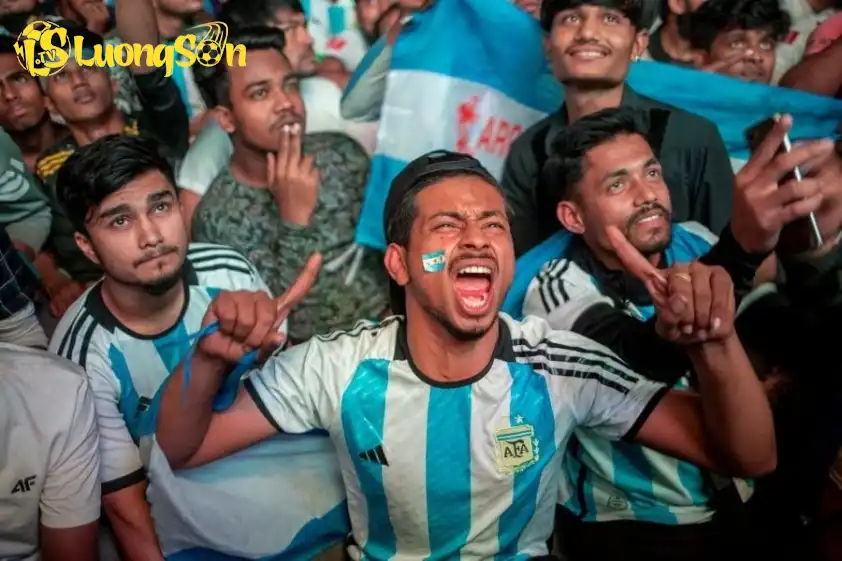 Đất nước Bangladesh có tình yêu lớn dành cho siêu sao Lionel Messi