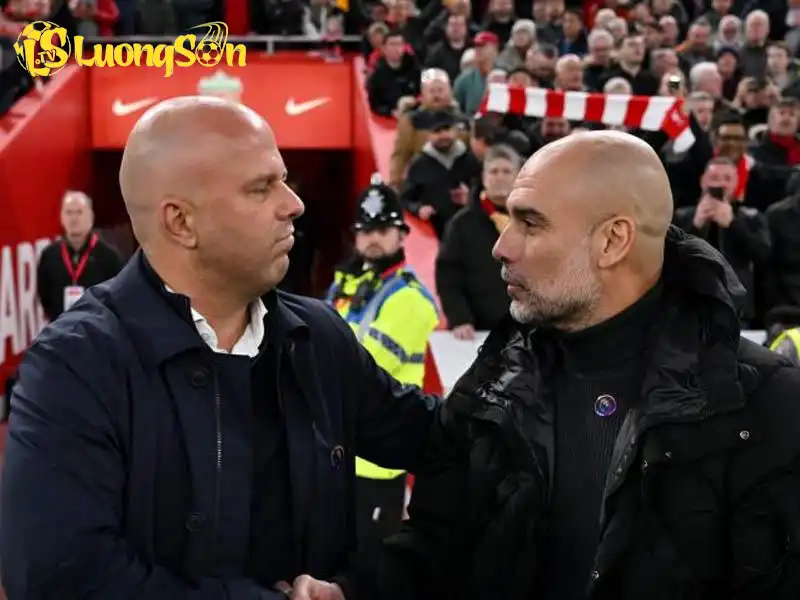 Guardiola sẽ thắng Slot?
